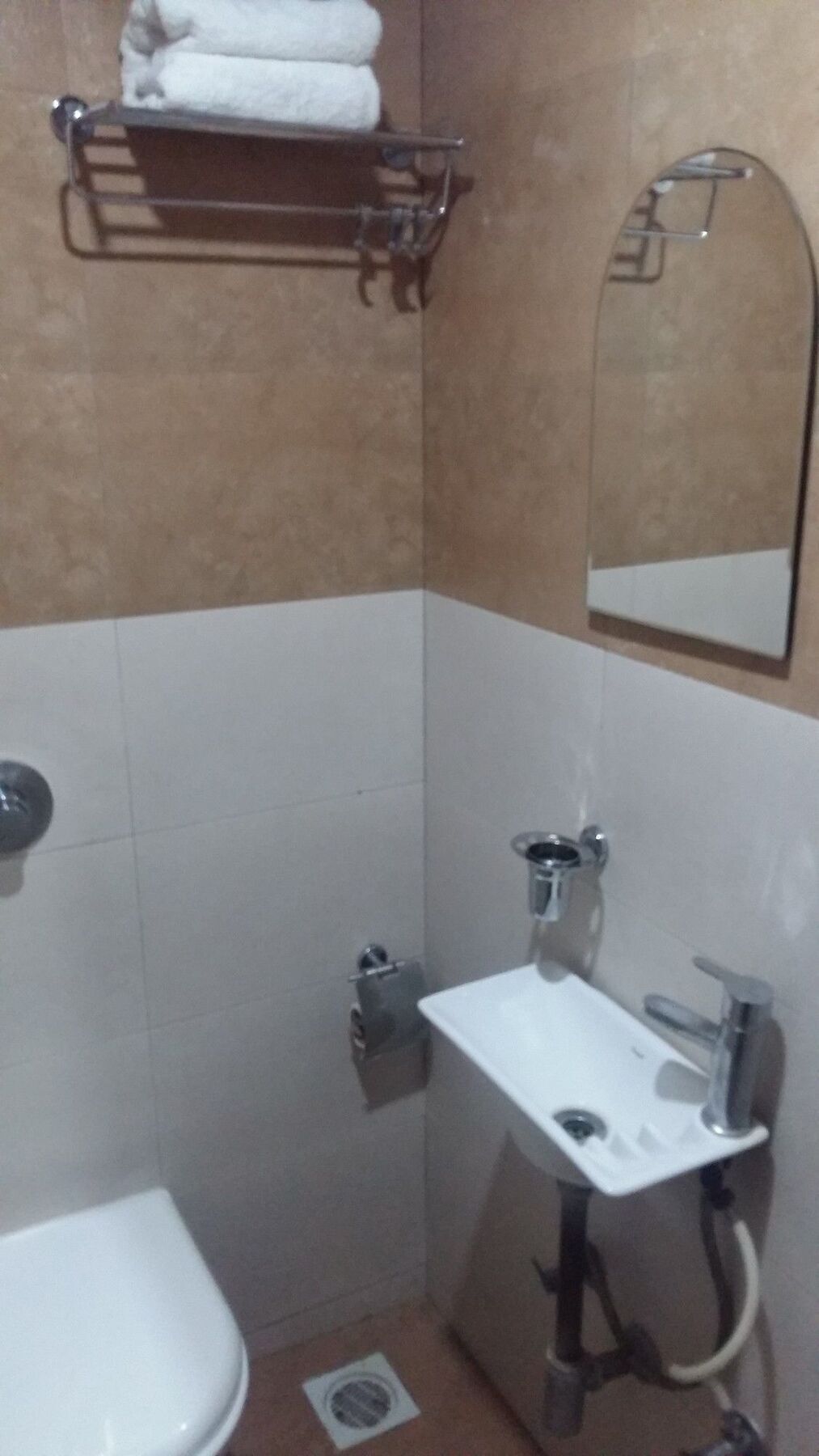 Hotel Address Inn Мумбаи Экстерьер фото
