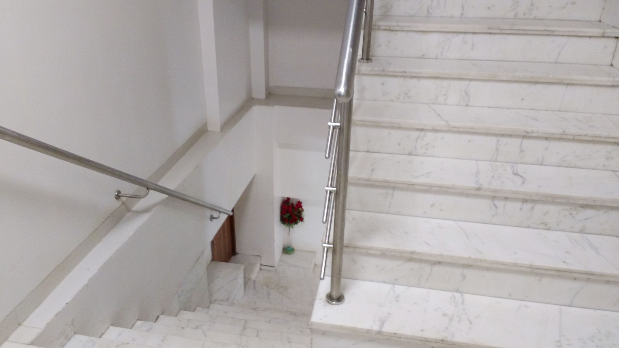 Hotel Address Inn Мумбаи Экстерьер фото